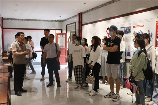 052ee46c961441dea6eff28f01baca48.jpg