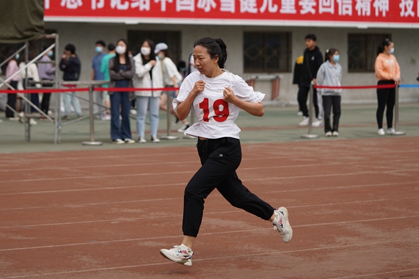 7661b42336cf4f11b8cd409b671b7e52.jpg
