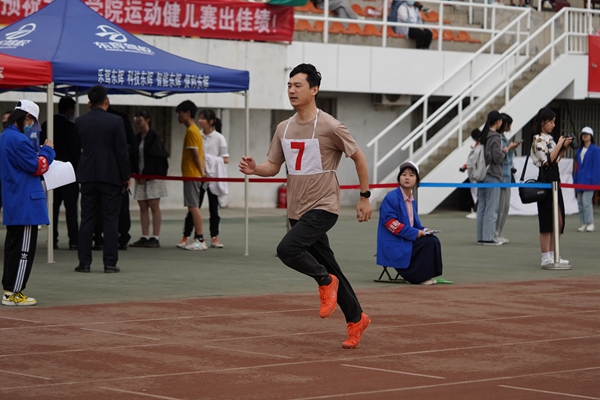 9fa5a074857f48d7abd074a724929c82.jpg